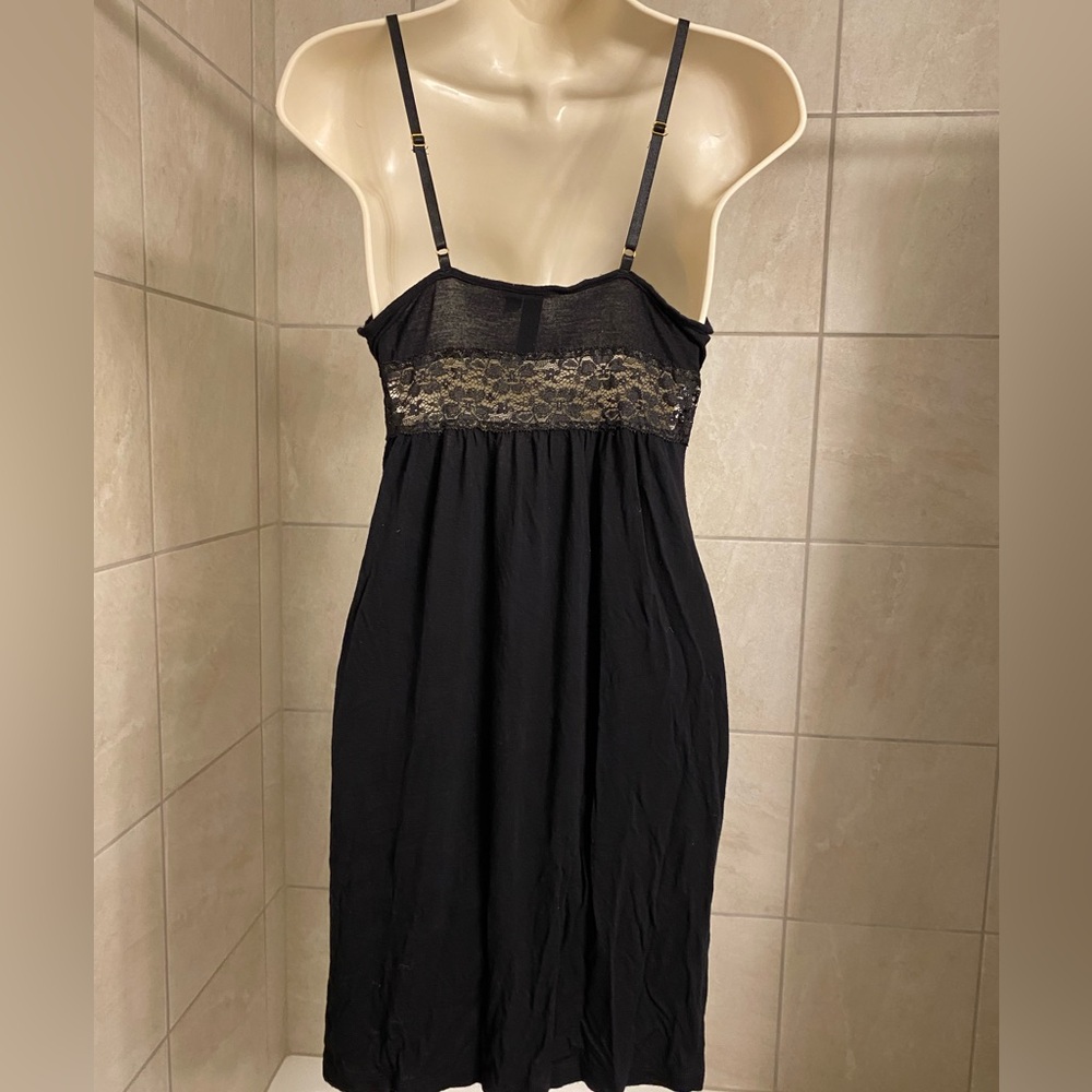 EUC Cynthia Rowley black with black/gold lace negligee, size Medium - Picture 4 of 5